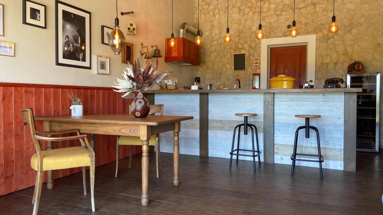 Sussurros Do Monte Bed & Breakfast อัลเจซูร์ ภายนอก รูปภาพ