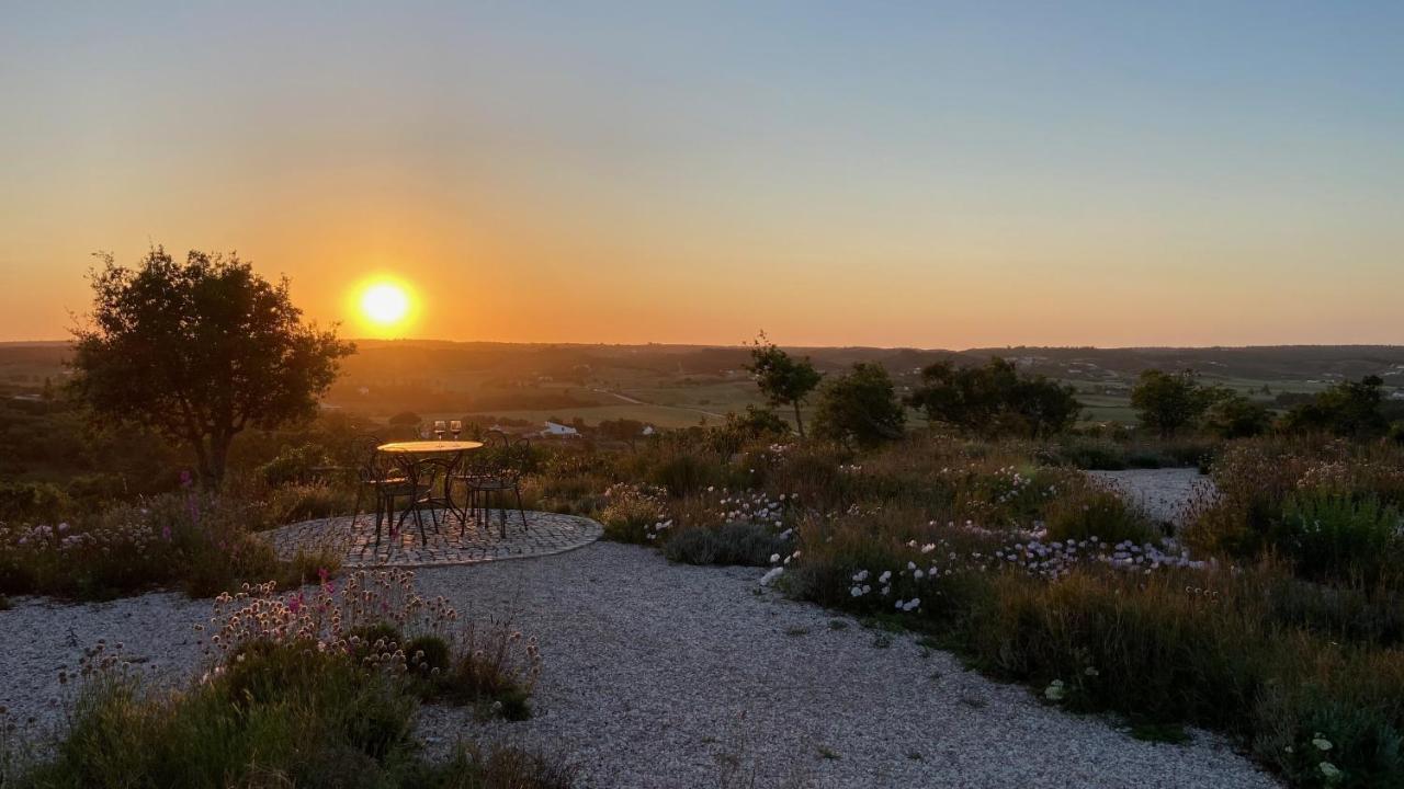 Sussurros Do Monte Bed & Breakfast อัลเจซูร์ ภายนอก รูปภาพ