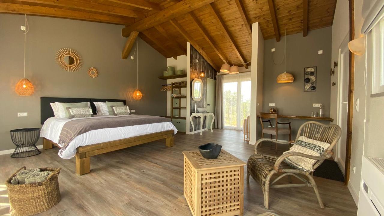 Sussurros Do Monte Bed & Breakfast อัลเจซูร์ ภายนอก รูปภาพ